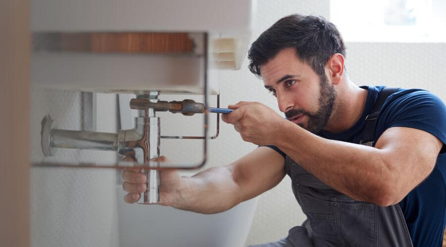 Hot water issue at sink in Saint Francis, KY